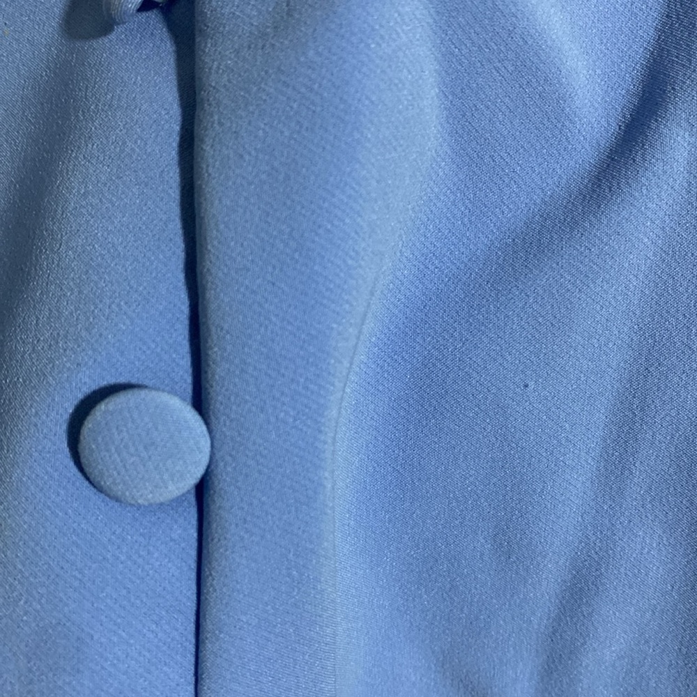 Aaliyah Midi Dress in Periwinkle Blue
Camila Coelho - Picture 6 of 9
